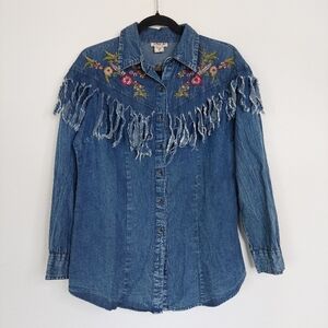 Lola P Fringe Western‎ Floral Embroidered Button Front Top Size Meduim